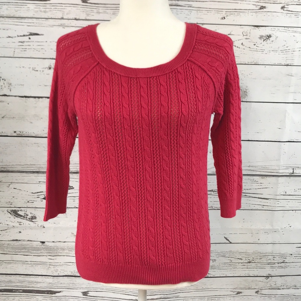 American Eagle- Pink cable knit pull over, Small